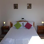 Nikos Seaside Apartmán *
